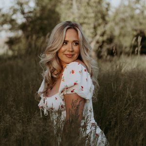 WHITE FLORAL COUNTRY DRESS